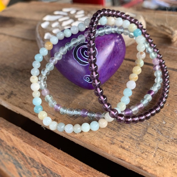 ✨SET OF STONE STACKING BRACELETS -AMETHYST 4mm✨ - Picture 5 of 7